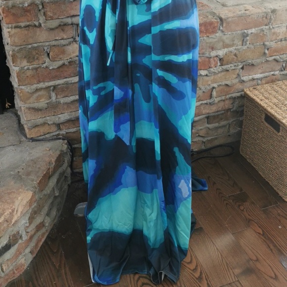 Lilly by Fermiana V fauxwrap vacay turquoise blues maxi dress with tie. Size 2XL - Picture 4 of 6